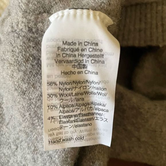 Madewell Small Westlake Colorblock Pullover Sweater in Coziest Yarn, Tan & Gray - Picture 6 of 6